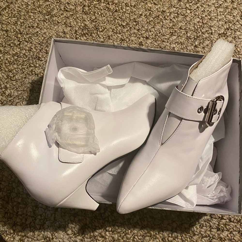 Jeffrey Campbell Xina white